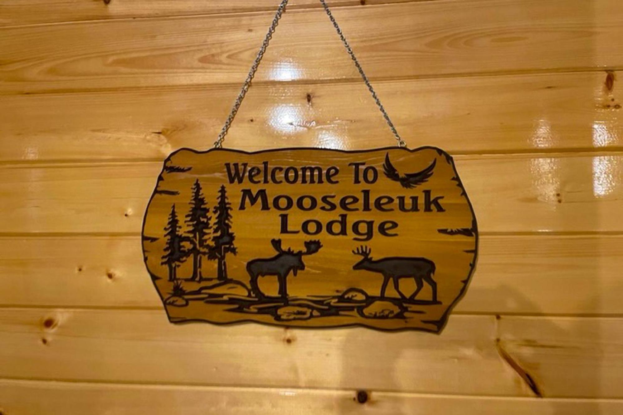Mooseleuk Lodge The Highlands Exterior foto